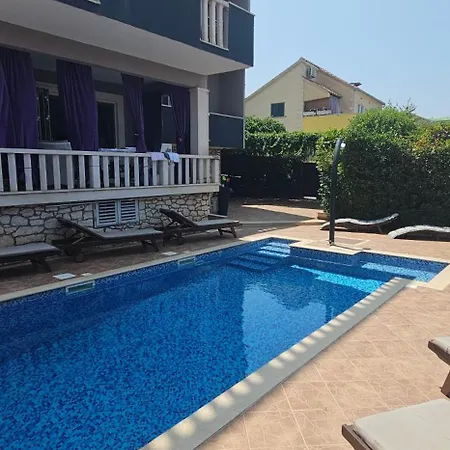 Meri Apartman