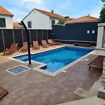 Meri Appartement *