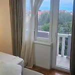 Meri Supetar