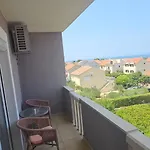 Appartement Meri Supetar
